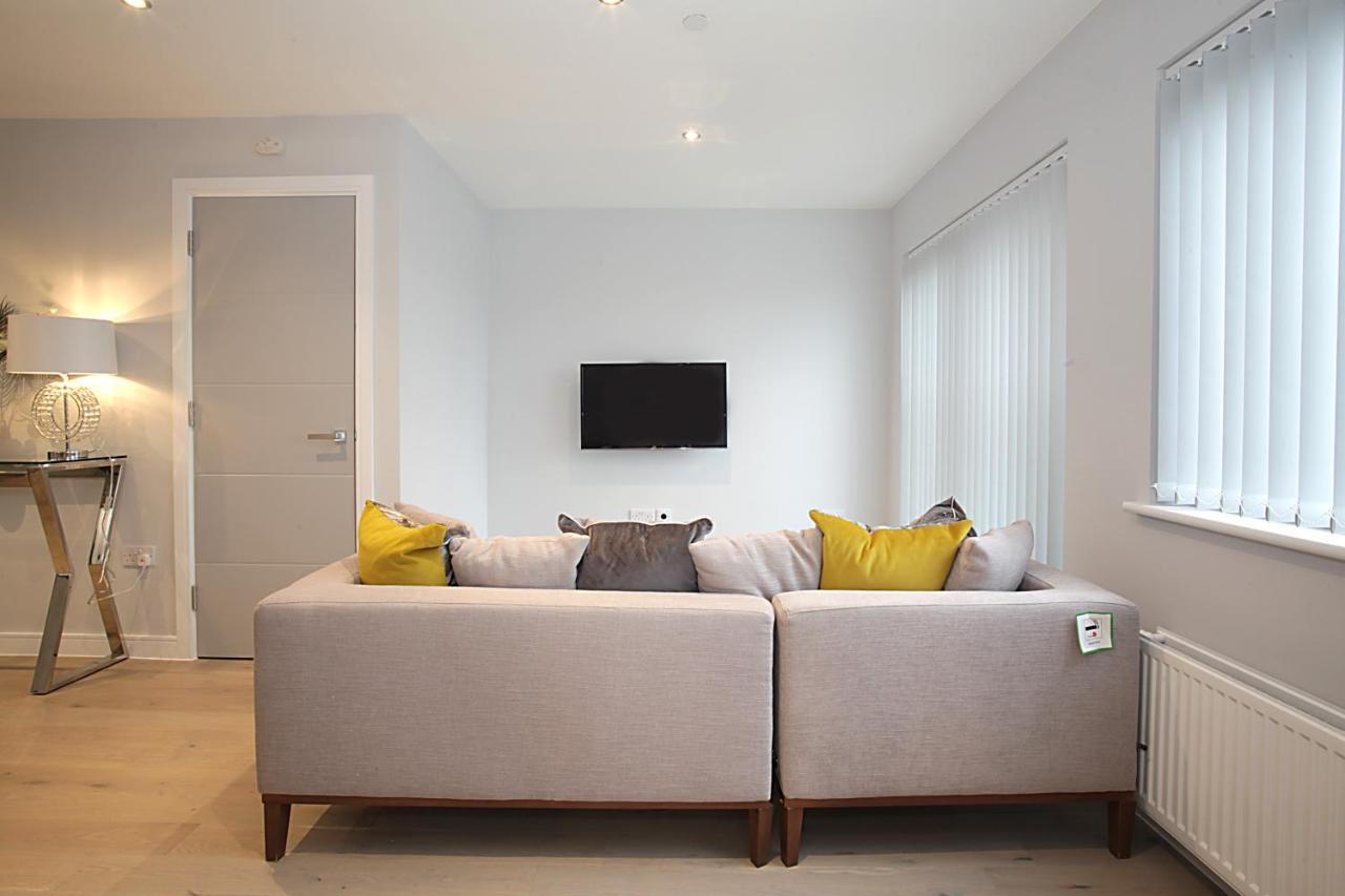 Foundry One Bedroom Apartments Close To Town Center ルートン エクステリア 写真