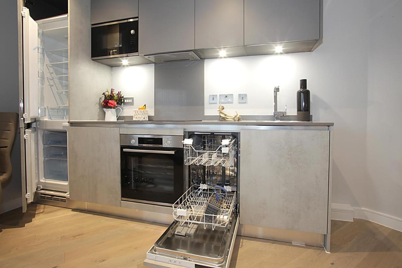 Foundry One Bedroom Apartments Close To Town Center ルートン エクステリア 写真