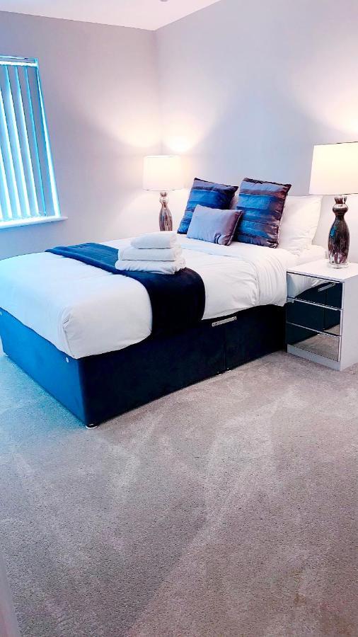 Foundry One Bedroom Apartments Close To Town Center ルートン エクステリア 写真