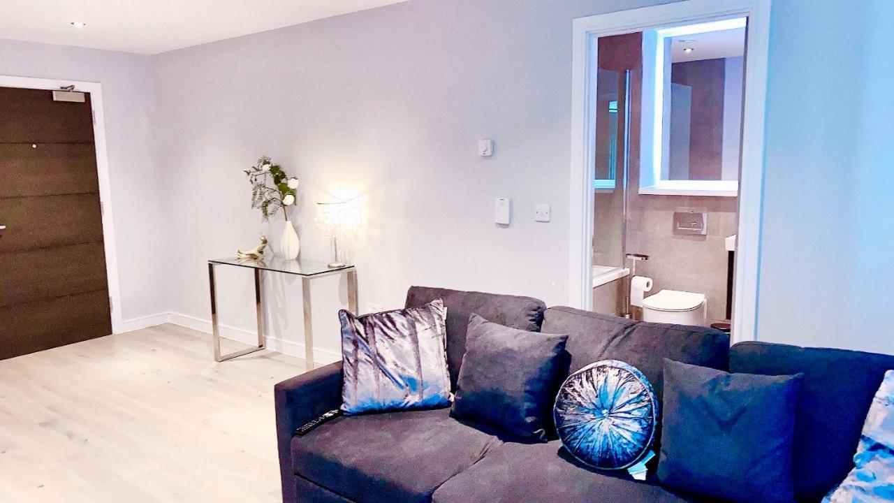 Foundry One Bedroom Apartments Close To Town Center ルートン エクステリア 写真